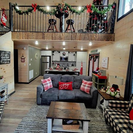 Lil Cabin In The Cove! Mtn Views, Theater, Hot Tub, Games, King Beds, Prime Location! Sevierville Exteriör bild